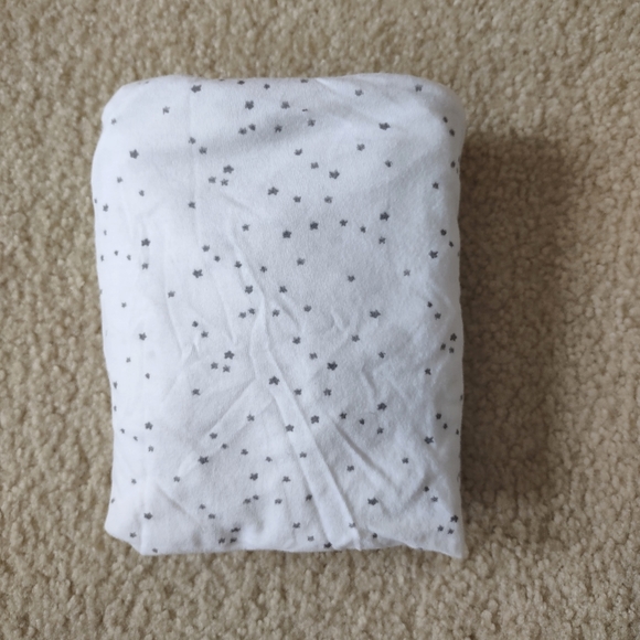 Burt's Bees Baby Starry Night Changing Pad Cover - Picture 1 of 5